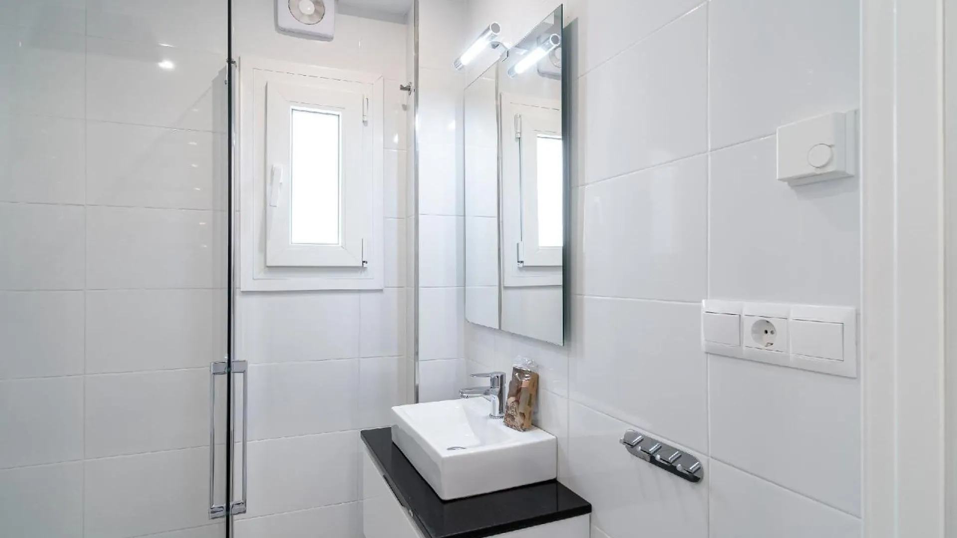 Ferienwohnung Fuer 6 Personen Ca 105 Qm In Nerja, Andalusien Costa Del Sol Apartment