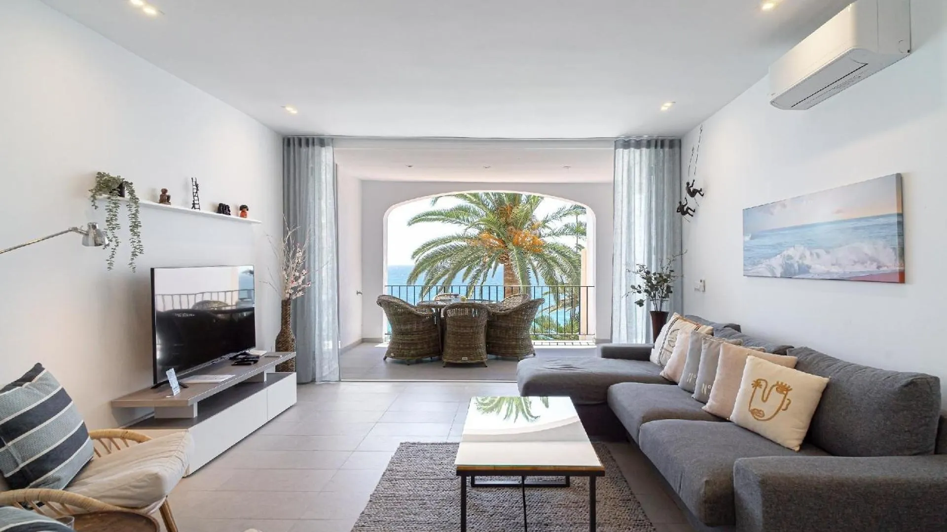 Apartment Ferienwohnung Fuer 6 Personen Ca 105 Qm In Nerja, Andalusien Costa Del Sol Spain