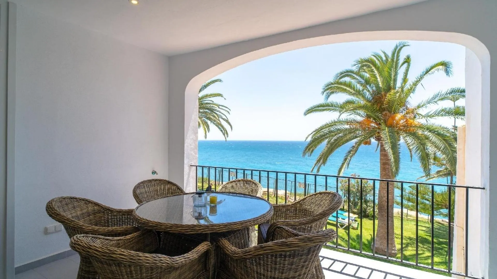 Ferienwohnung Fuer 6 Personen Ca 105 Qm In Nerja, Andalusien Costa Del Sol Spain